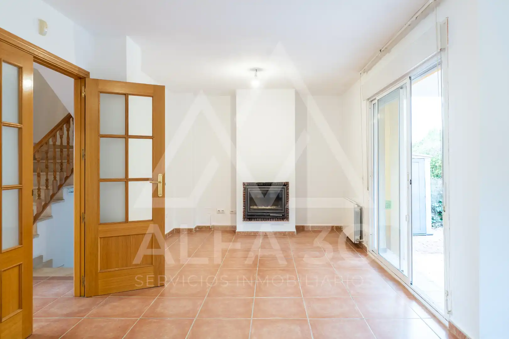 Sala de estar de Casa o chalet en venta en Venturada con Aire acondicionado, Calefacción y Jardín privado