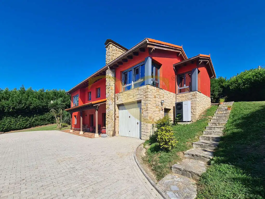Vista exterior de Casa o chalet en venta en Villaviciosa con Calefacción, Jardín privado y Terraza