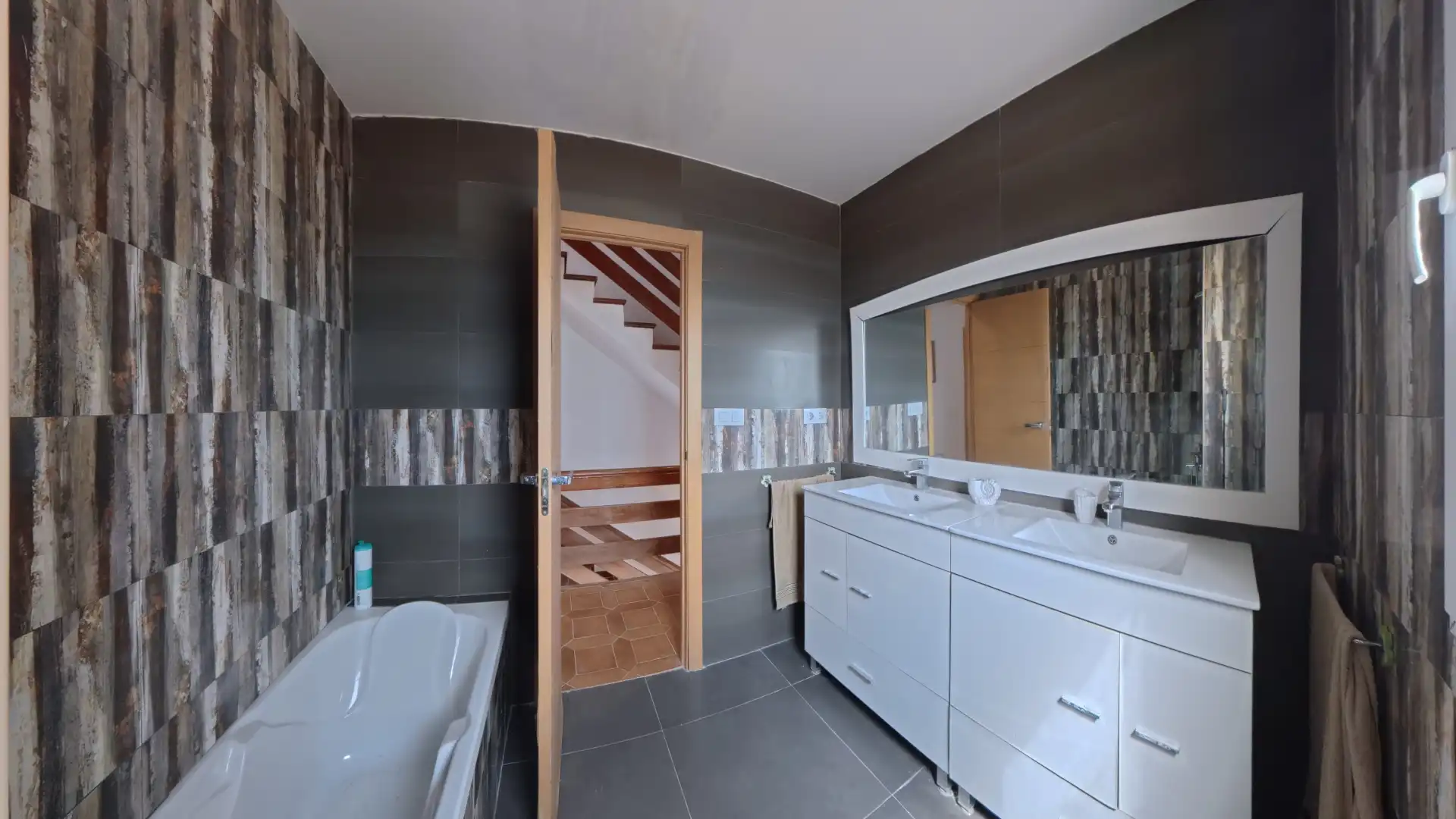 Baño de Casa adosada en venta en Sueca con Aire acondicionado, Calefacción y Terraza