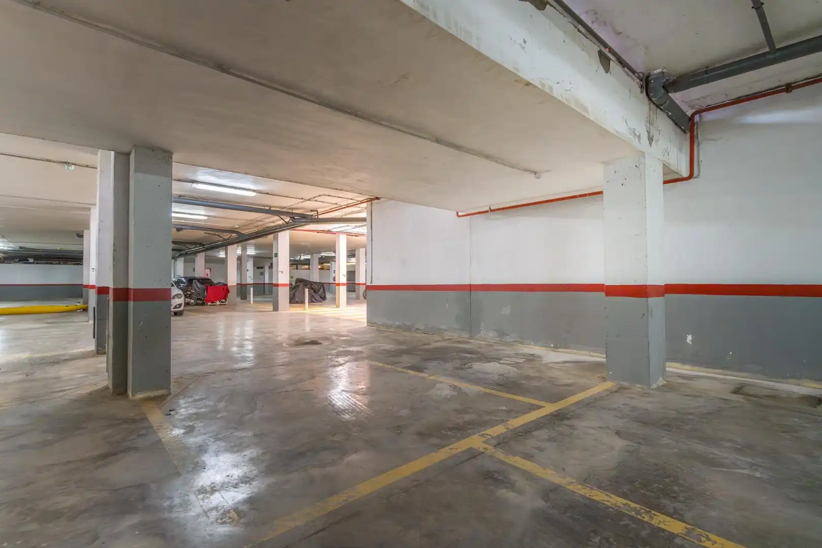 Parking de Ático en venta en El Ejido con Aire acondicionado, Calefacción y Jardín privado