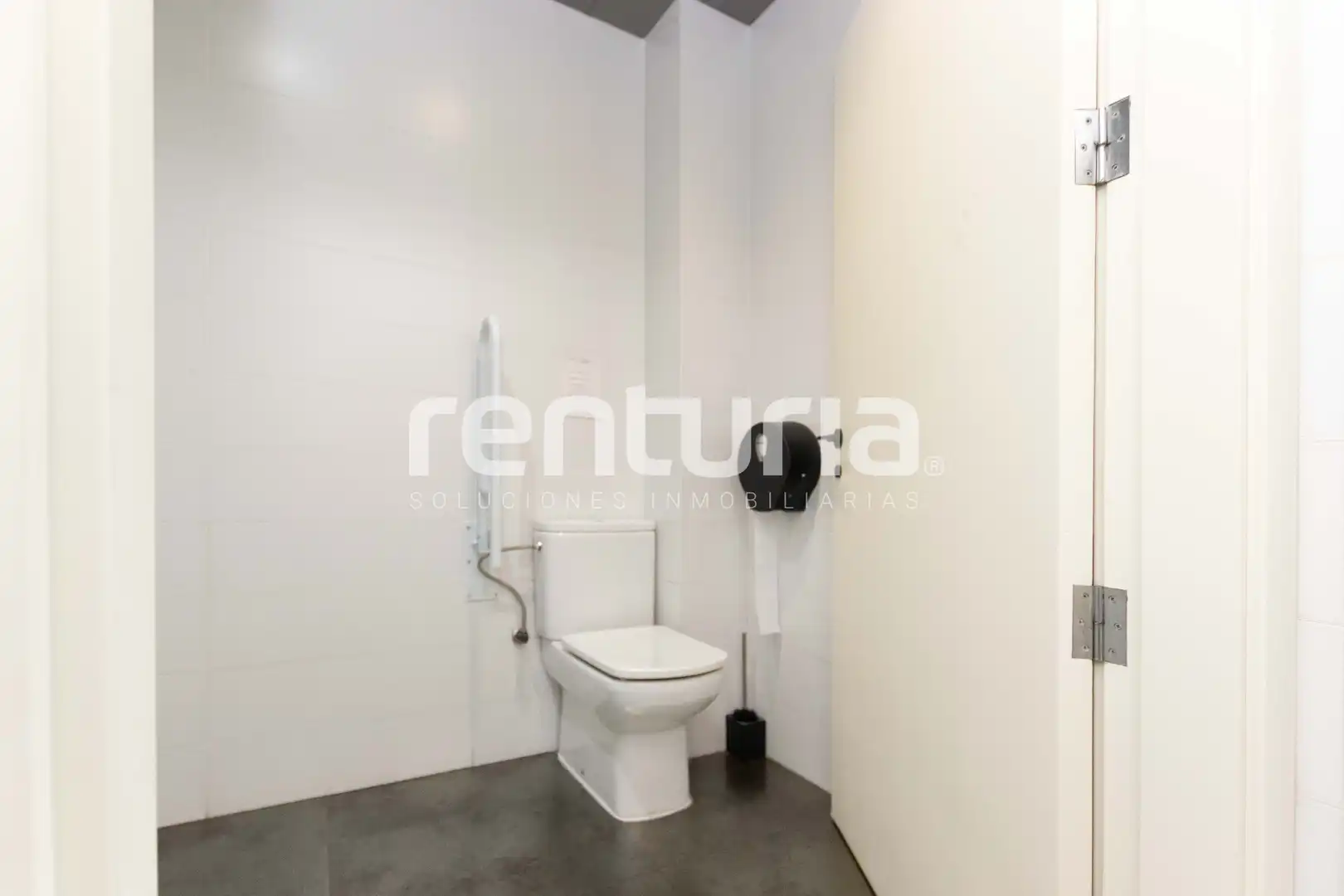 Baño de Local de alquiler en Valencia con Terraza
