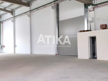 Nave industrial in affitto a Santa Ana