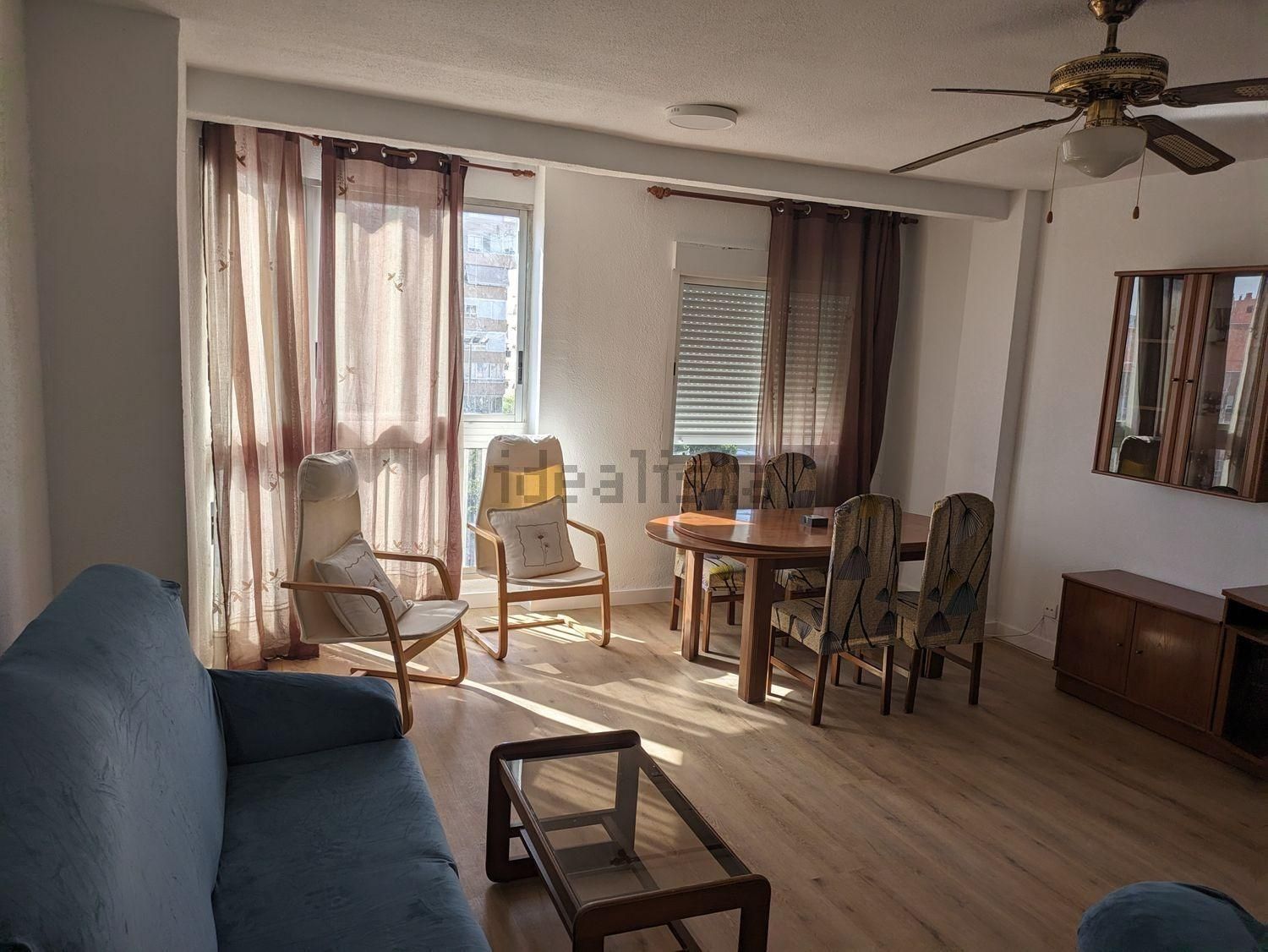 Pis de lloguer a Glorieta de Rodolfo Llopis, Altozano - Conde Lumiares