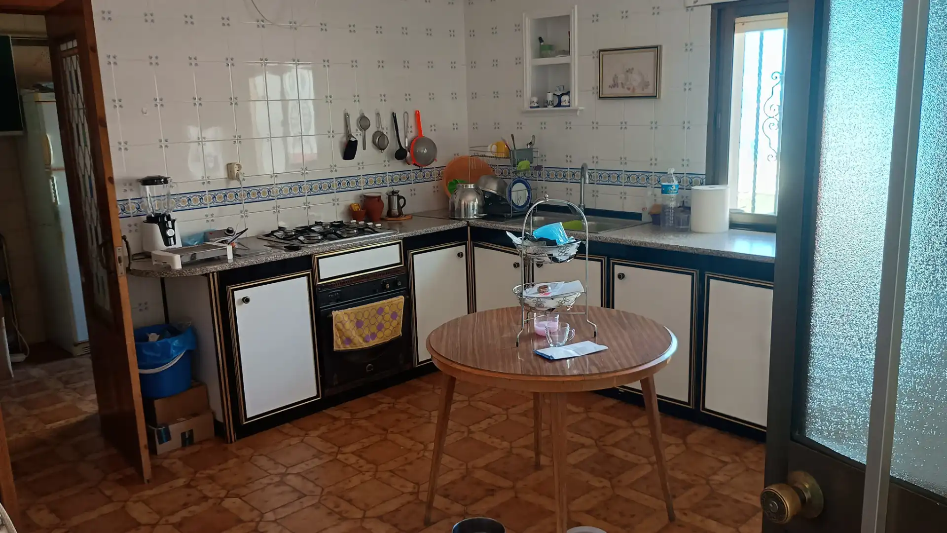 Cocina de Casa adosada en venta en Villanueva del Ariscal con Aire acondicionado, Piscina y Horno
