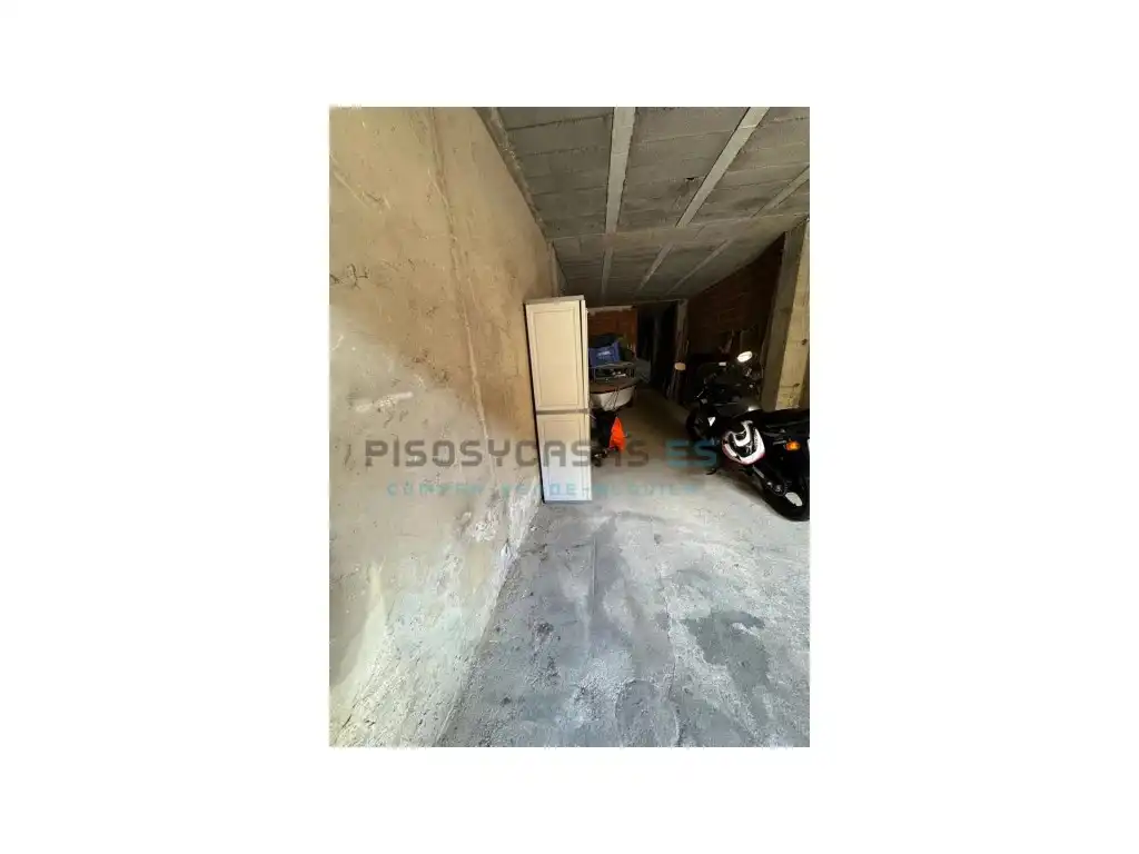 Detached house for sale in Carrer Sant Benet, imagen 2