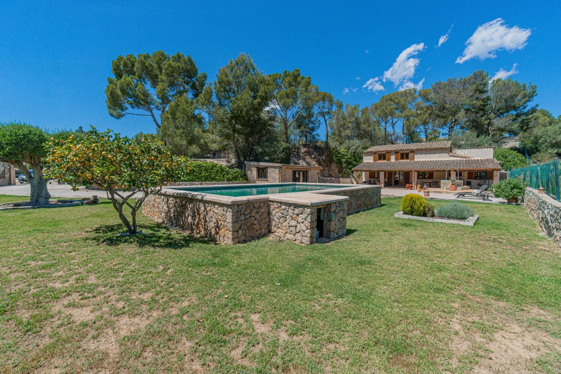 Country house for sale in Calvià pueblo