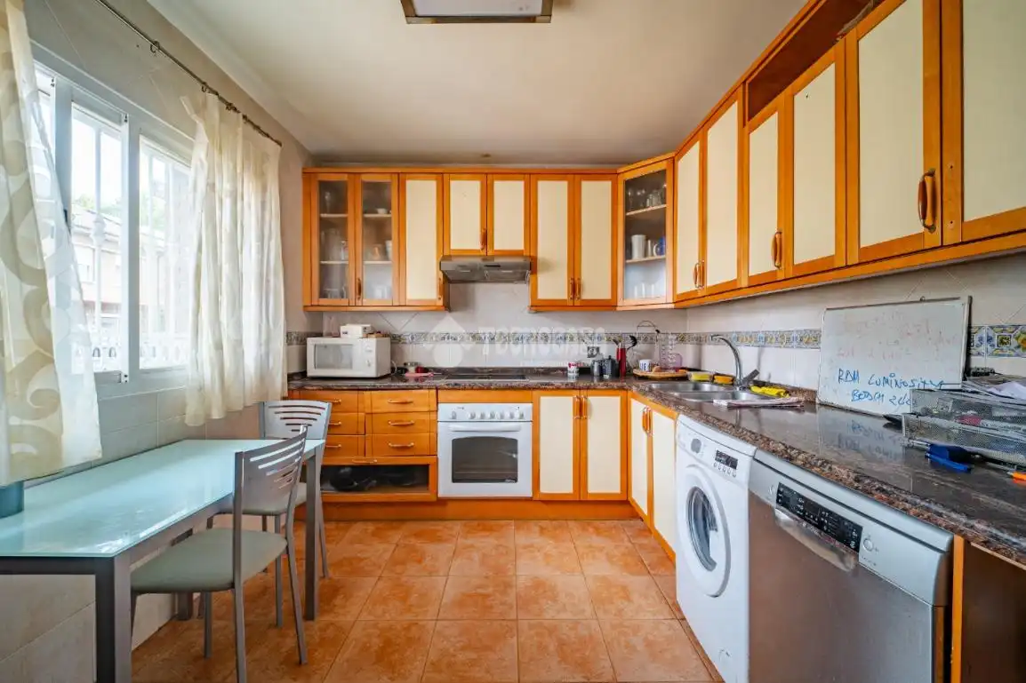 Cocina de Casa adosada en venta en Arganda del Rey con Aire acondicionado y Calefacción