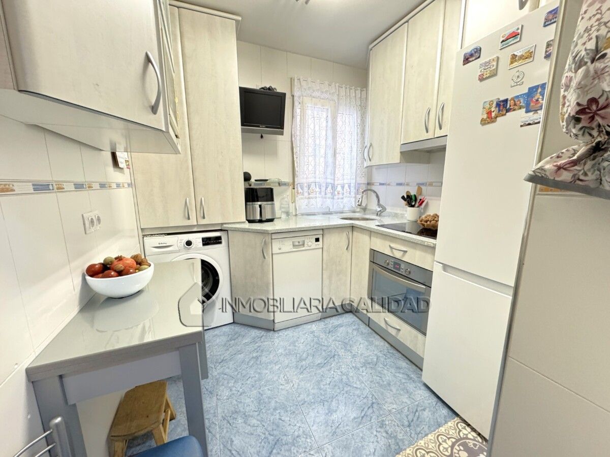 Cuina de Pis en venda en Burgos Capital amb Calefacció