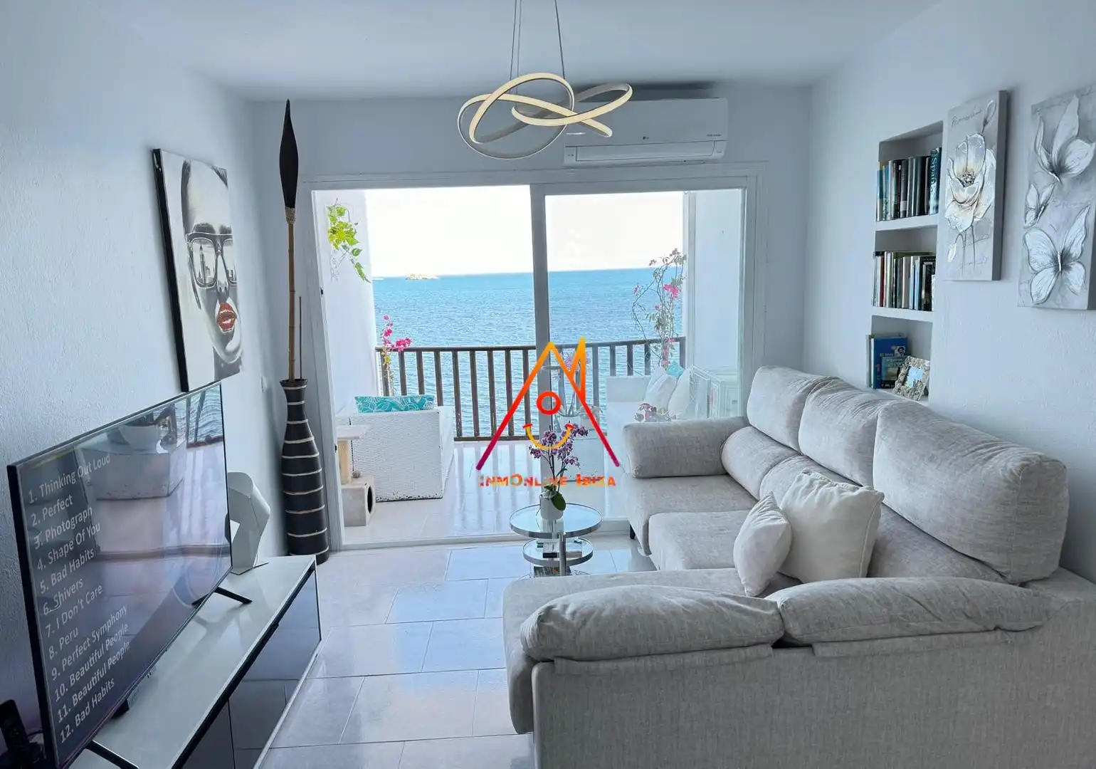 Living room of Flat for rent in Eivissa  with Terrace, Furnished and Oven