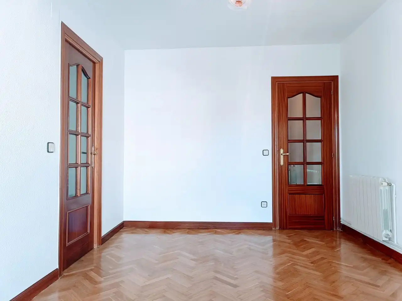 Piso de alquiler en ISLA DE JAVA, Tres Olivos - Valverde