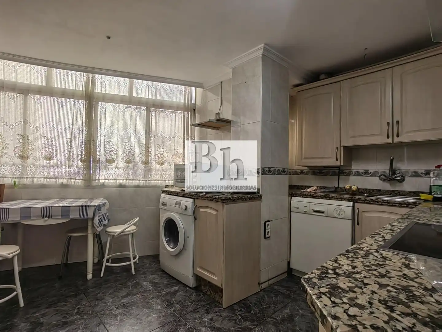 Cocina de Piso en venta en Málaga con Aire acondicionado y Terraza