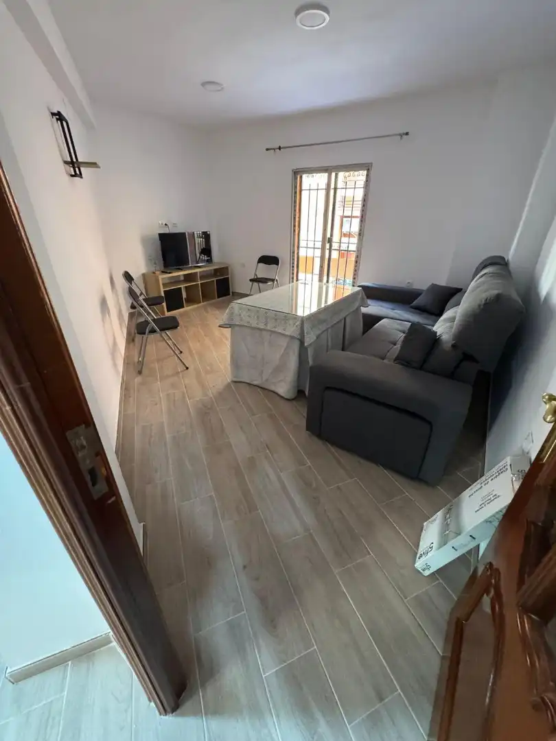 Flat for sale in Calle Doctor Enrique Hernández 15