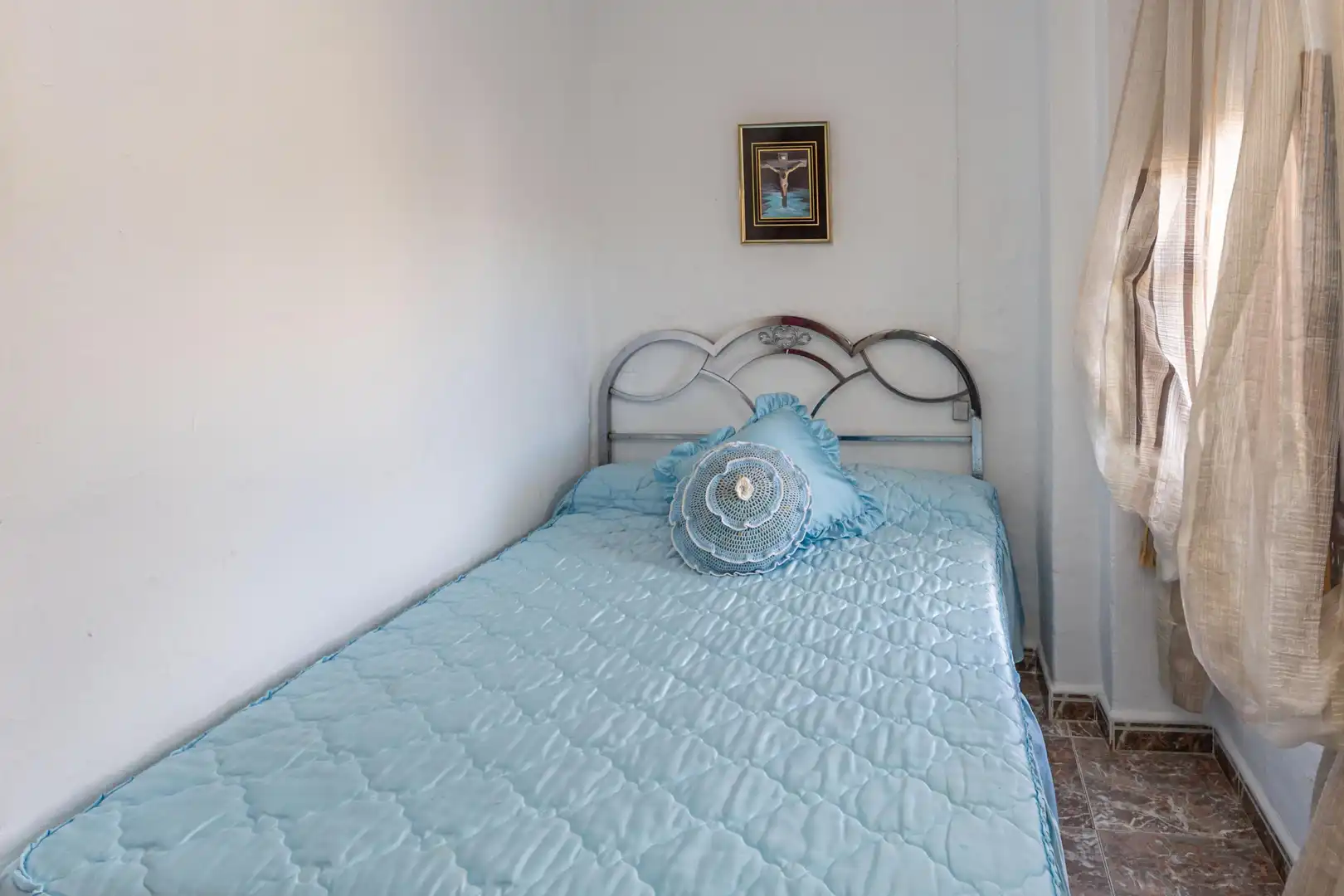 Habitación de Casa adosada en venta en La Peza con Balcón