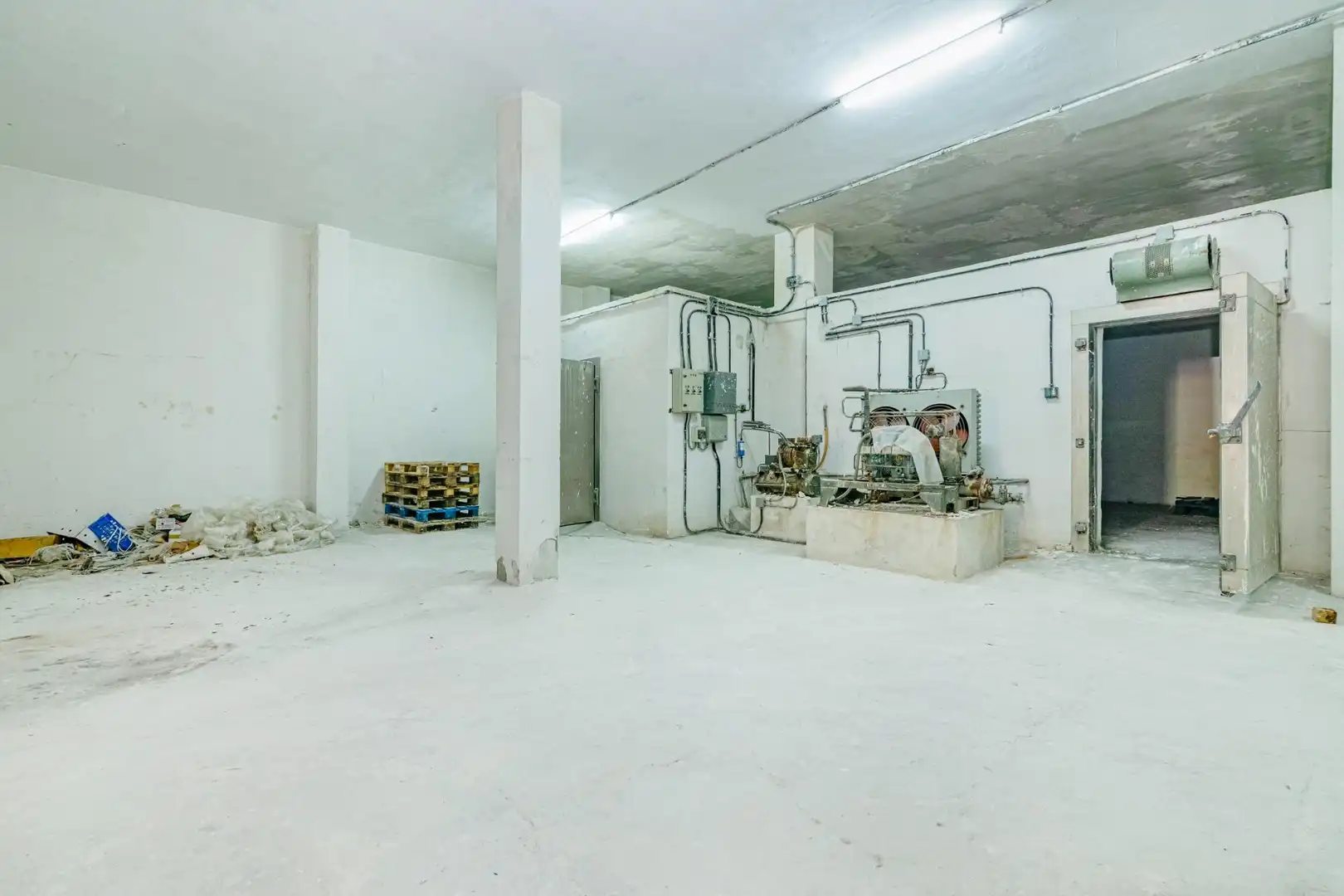 Local comercial en venda a Beiro, imagen 9