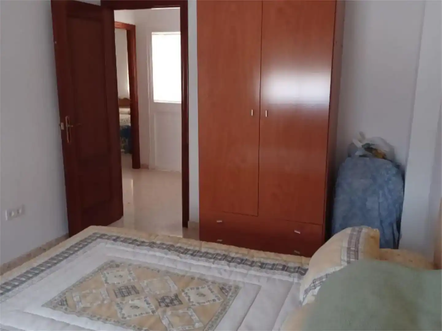 Dormitori de Pis en venda en San Bartolomé de la Torre amb Balcó