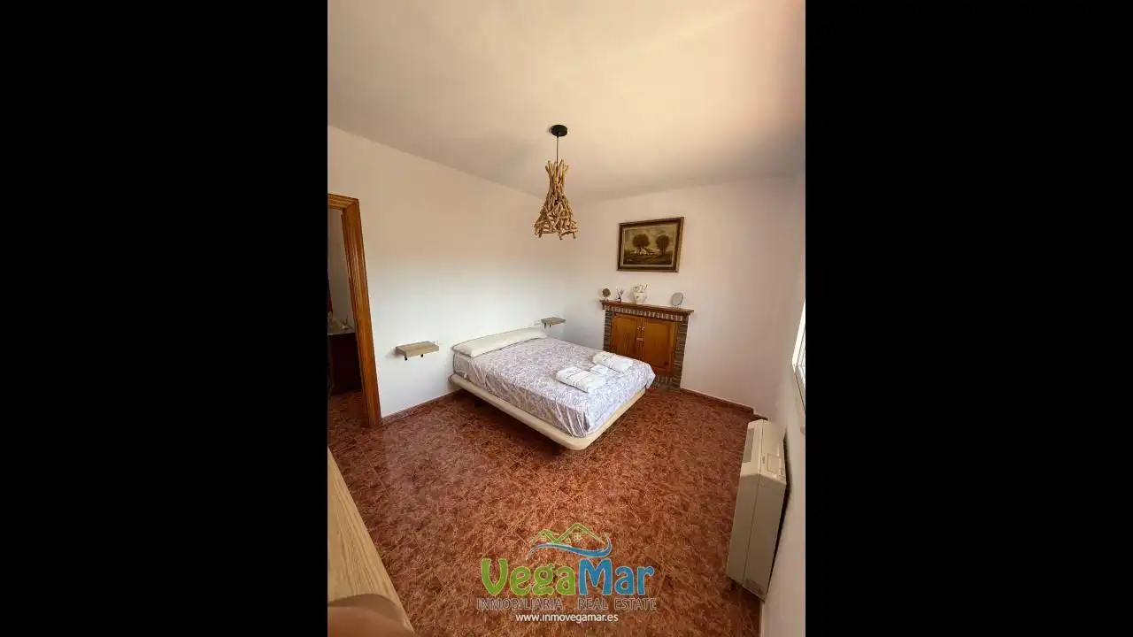 Dormitori de Casa o xalet de lloguer en Salobreña amb Jardí privat, Terrassa i Piscina