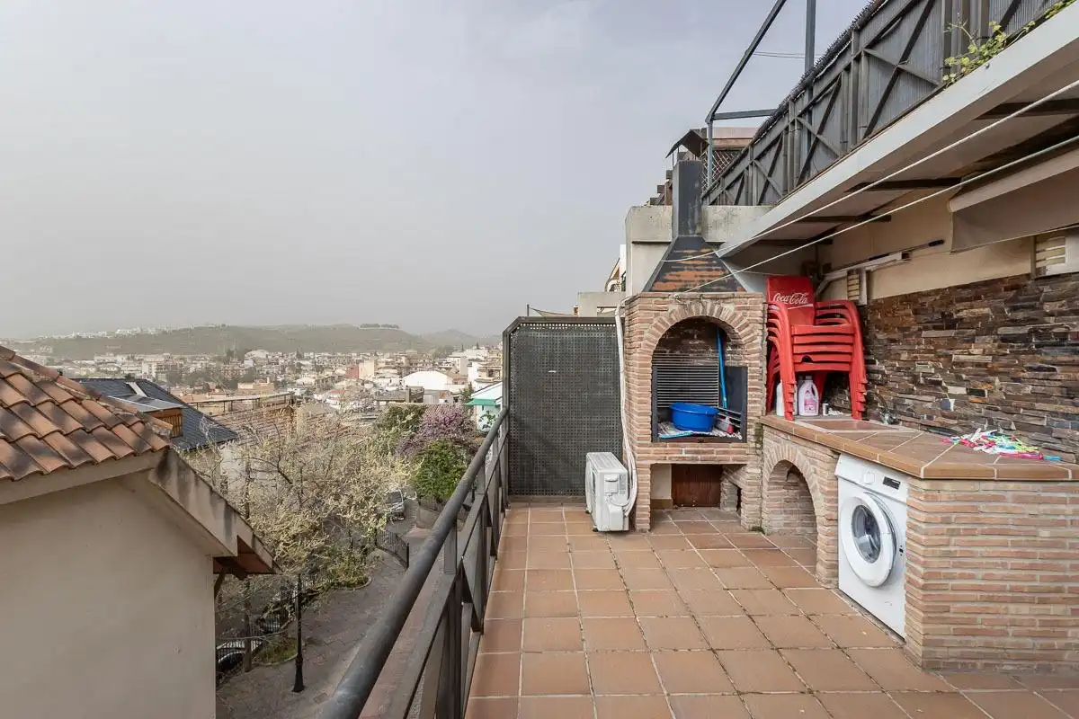 Flat with lift for sale in Barrio de la Vega, imagen 4