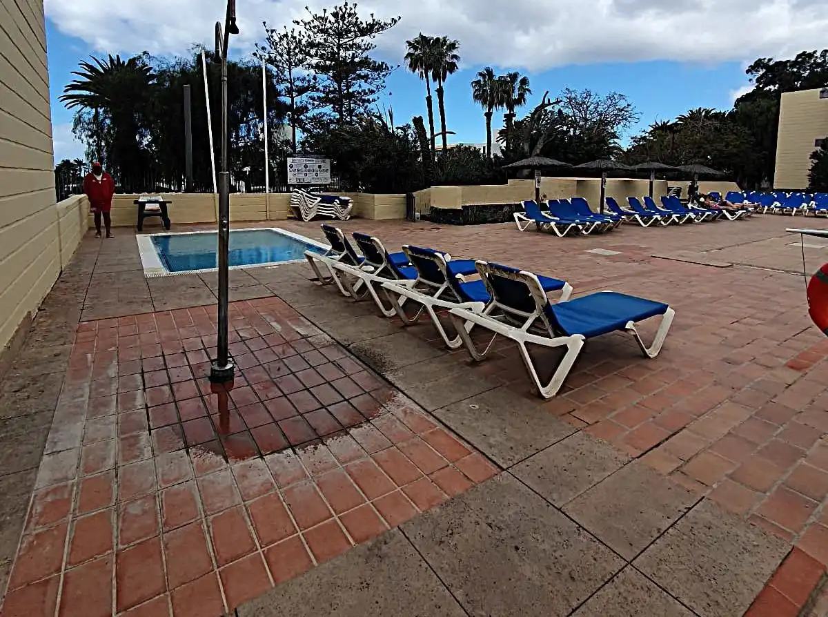 Piscina de Pis de lloguer en Arona amb Terrassa, Moblat i Piscina comunitària