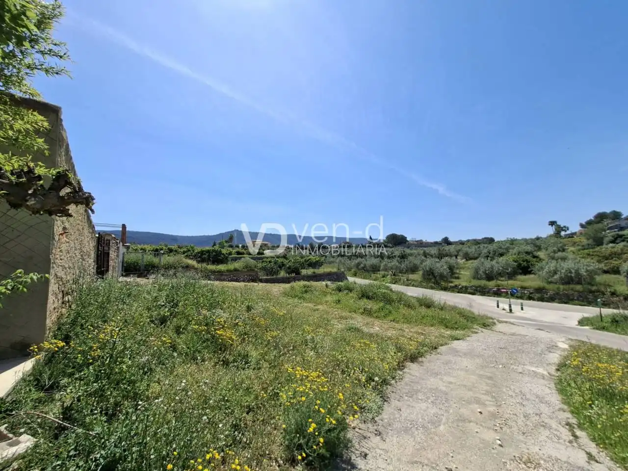 Country house zum Verkauf in Enguera mit Klimaanlage, Heizung und Privatgarten