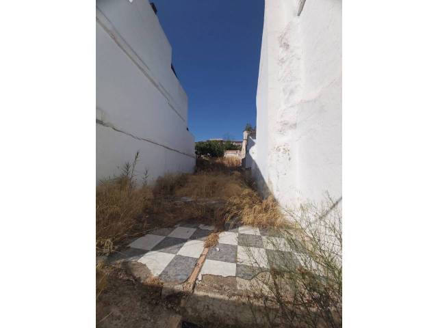 Terreno industrial en Venta en Padre Curiel en Monturque