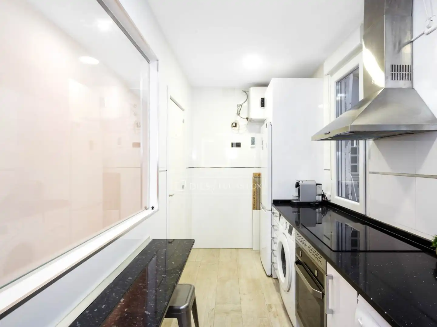 Kitchen of Flat for rent in Madrid  with Air Conditioner, Heating and Furnished