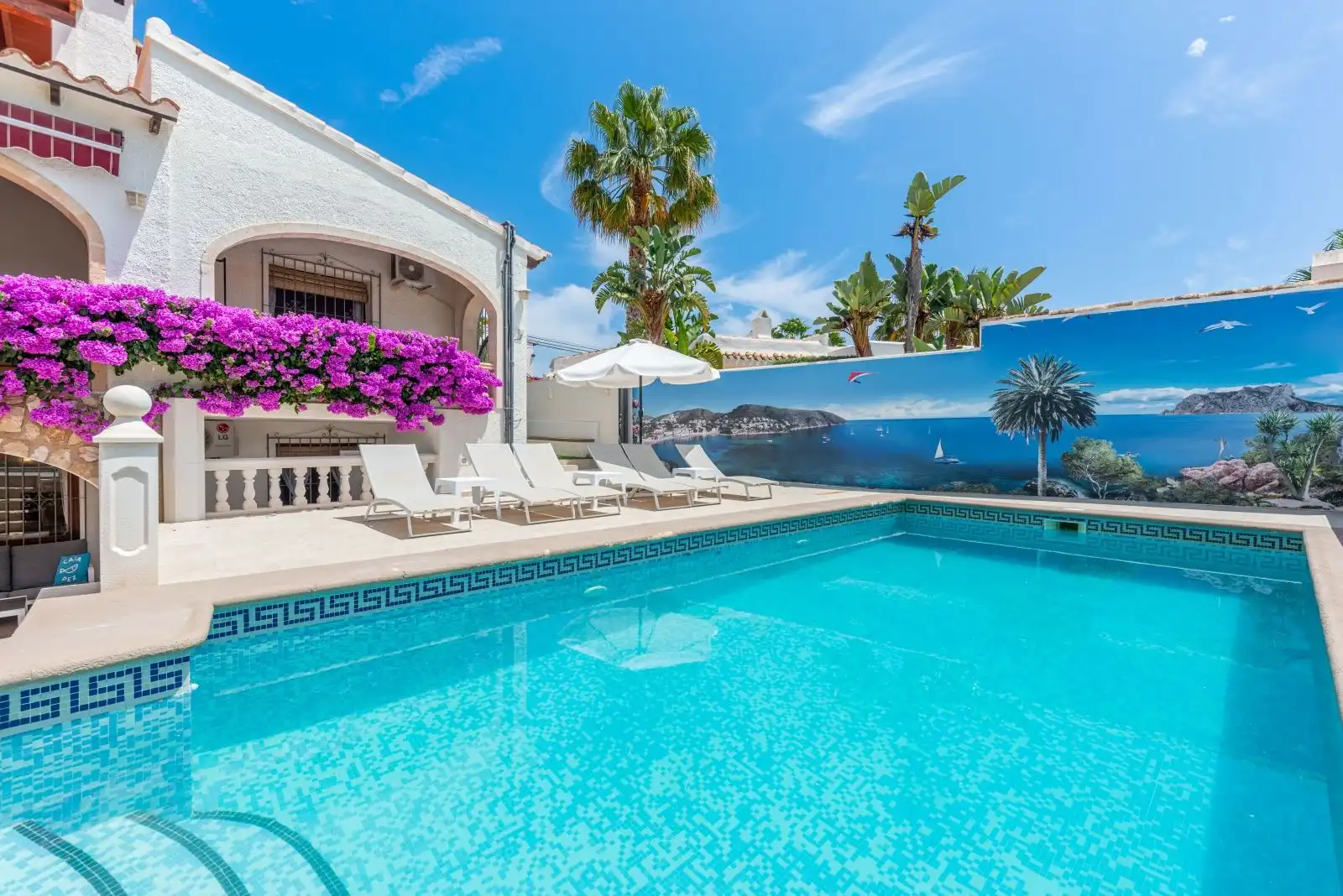 Piscina de Casa o chalet en venta en Moraira con Aire acondicionado, Calefacción y Terraza