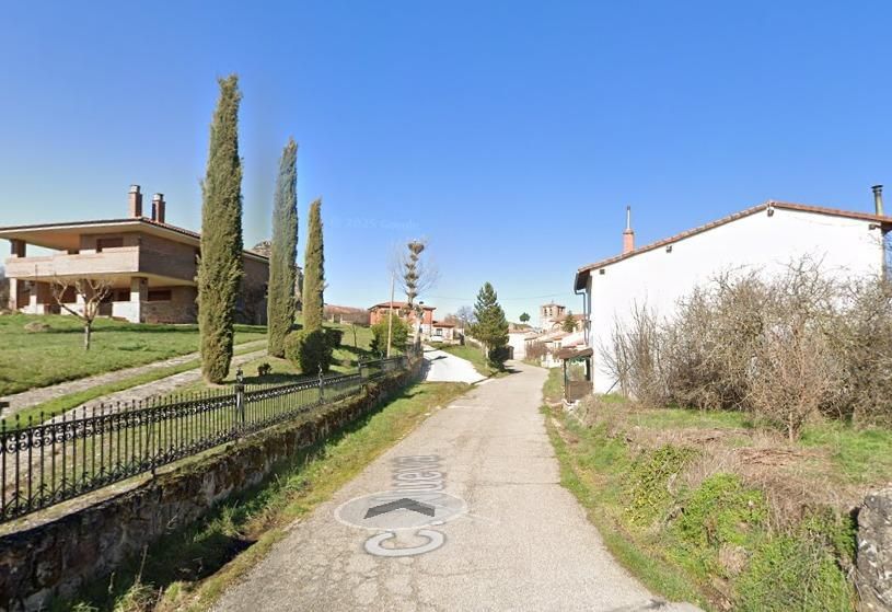 Exterior view of House or chalet for sale in Hacinas  with Terrace