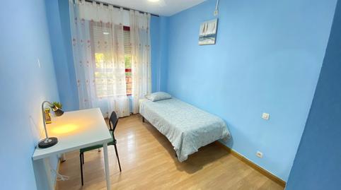 Photo 2 of Flat to rent in Calle del Cabo Machichaco, 5, Entrevías,  Madrid Capital