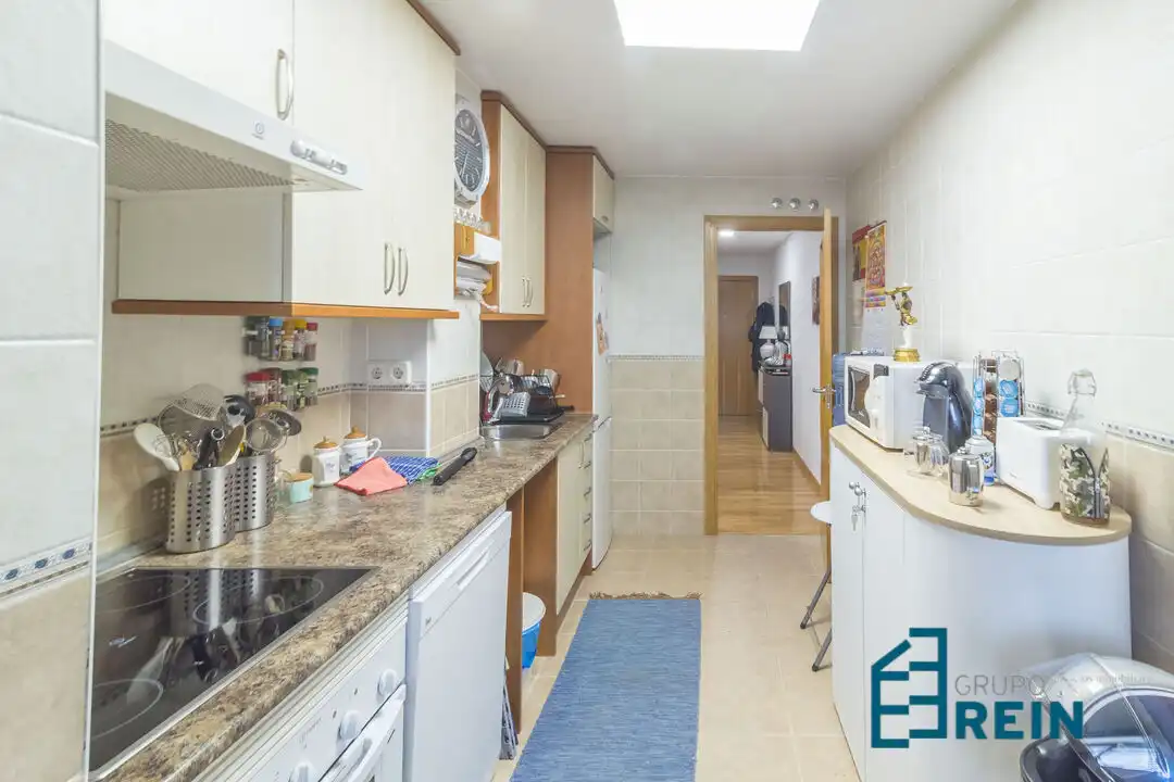 Kitchen of Flat for sale in Recas  with Air Conditioner, Heating and Alarm