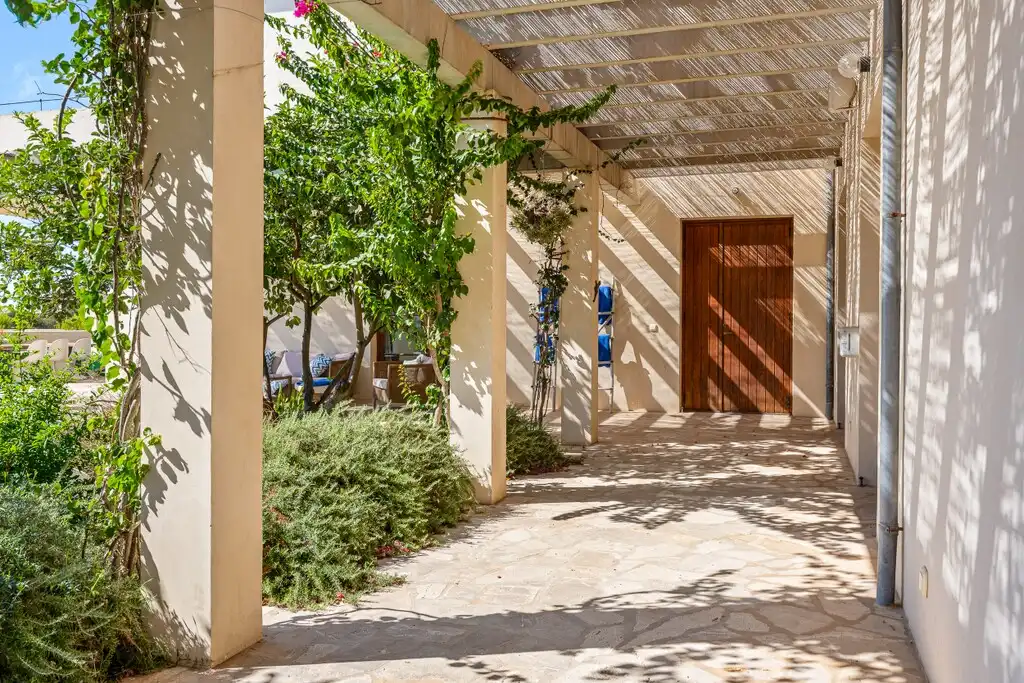 Casa rústica con piscina en venta en Es Llombards, imagen 4