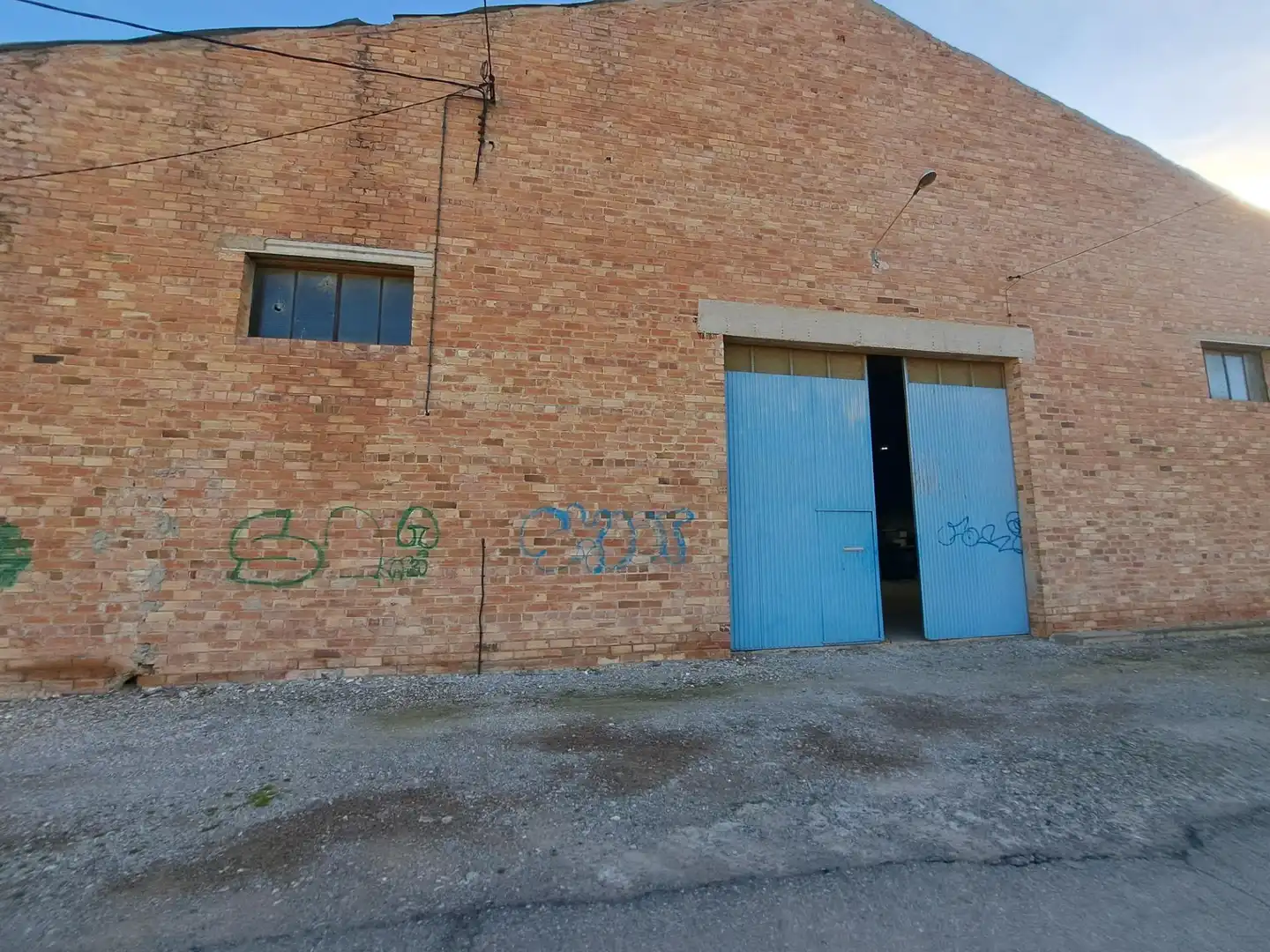 Exterior view of Industrial buildings for sale in Mollerussa