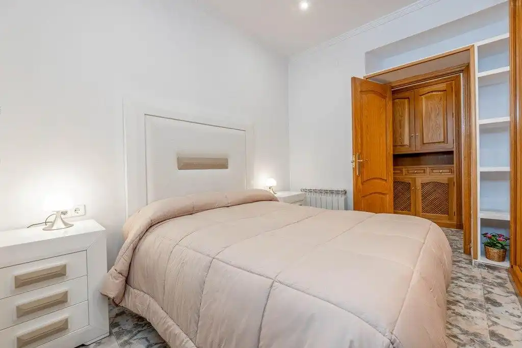 Piso con ascensor en venta en Calle Águila, imagen 7