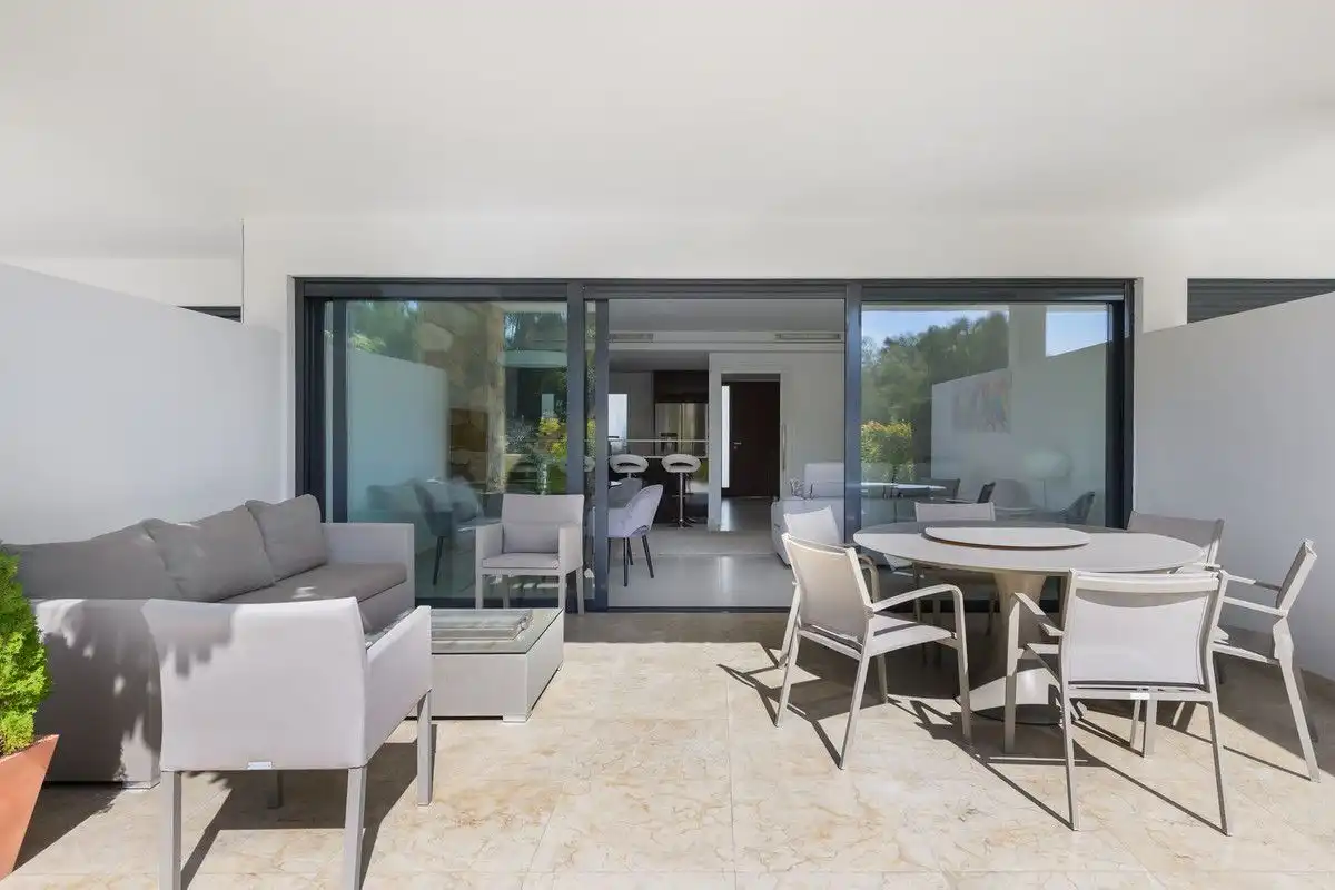 Terrassa de Casa o xalet en venda en Marbella amb Terrassa, Alarma i Piscina comunitària