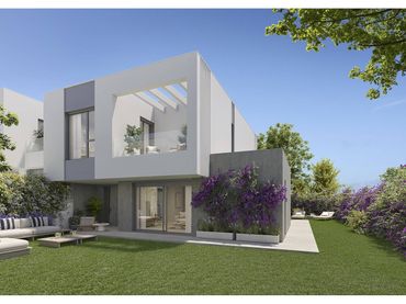 House with garden for sale in Elviria - Cabopino