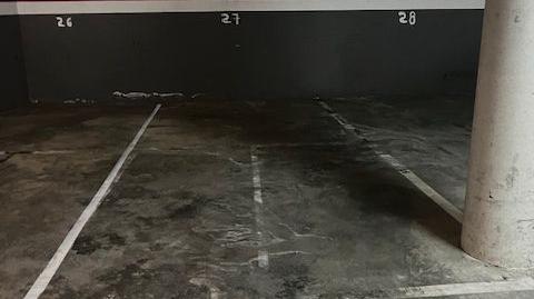 Photo 5 of Garage for rent in Carrer Via Emporitana, 82, Poble Nou - Olivar Gran, Figueres