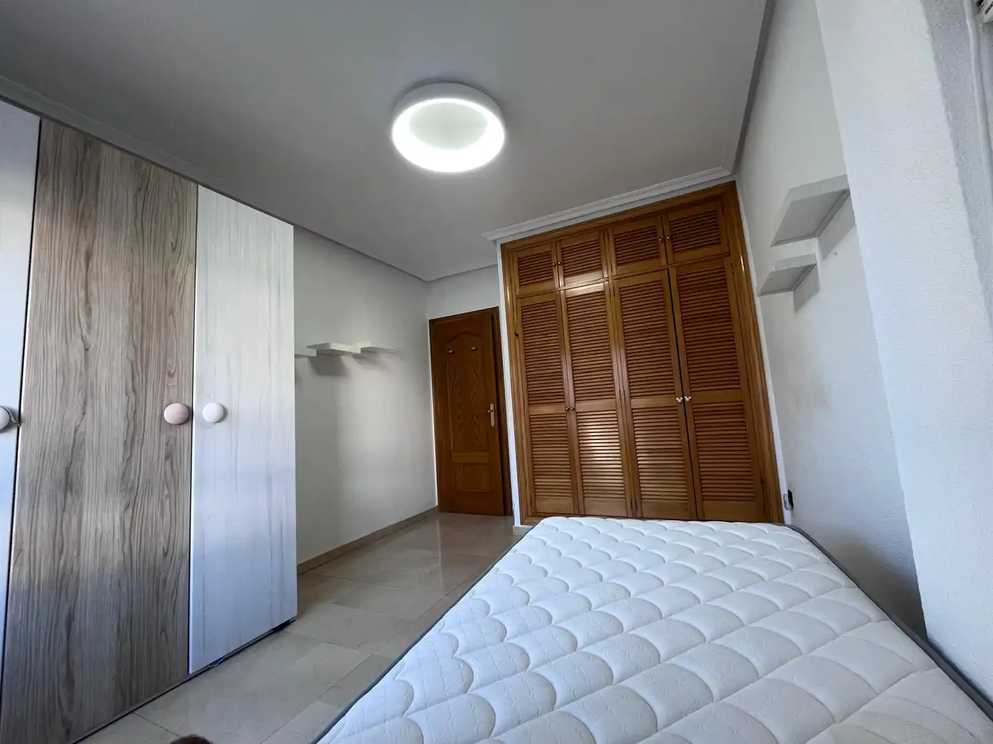 Habitación de Apartamento de alquiler en Ciudad Real con Aire acondicionado, Calefacción y Amueblado