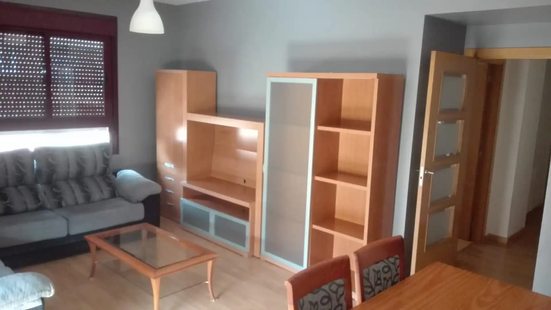 Living room of Flat for rent in Cáceres Capital  with Heating, Parquet flooring and Storage room