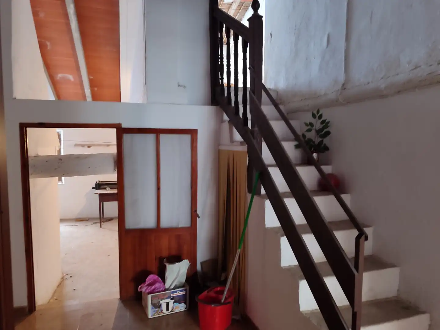 Casa adosada en venta en Ayora