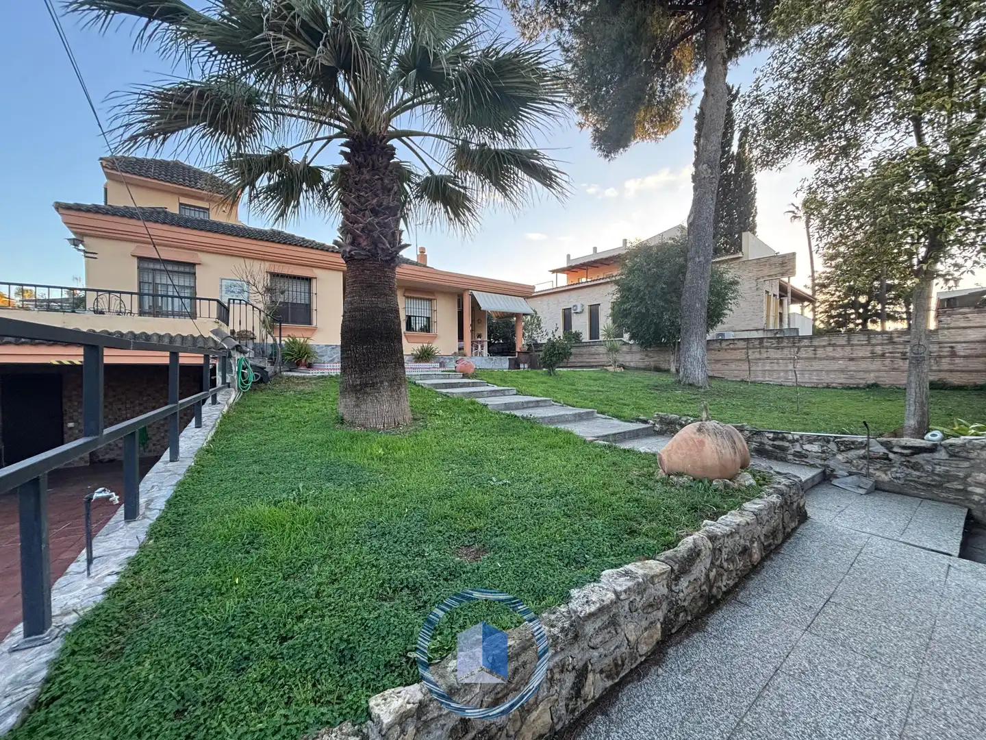 Vista exterior de Casa o chalet en venta en Montequinto