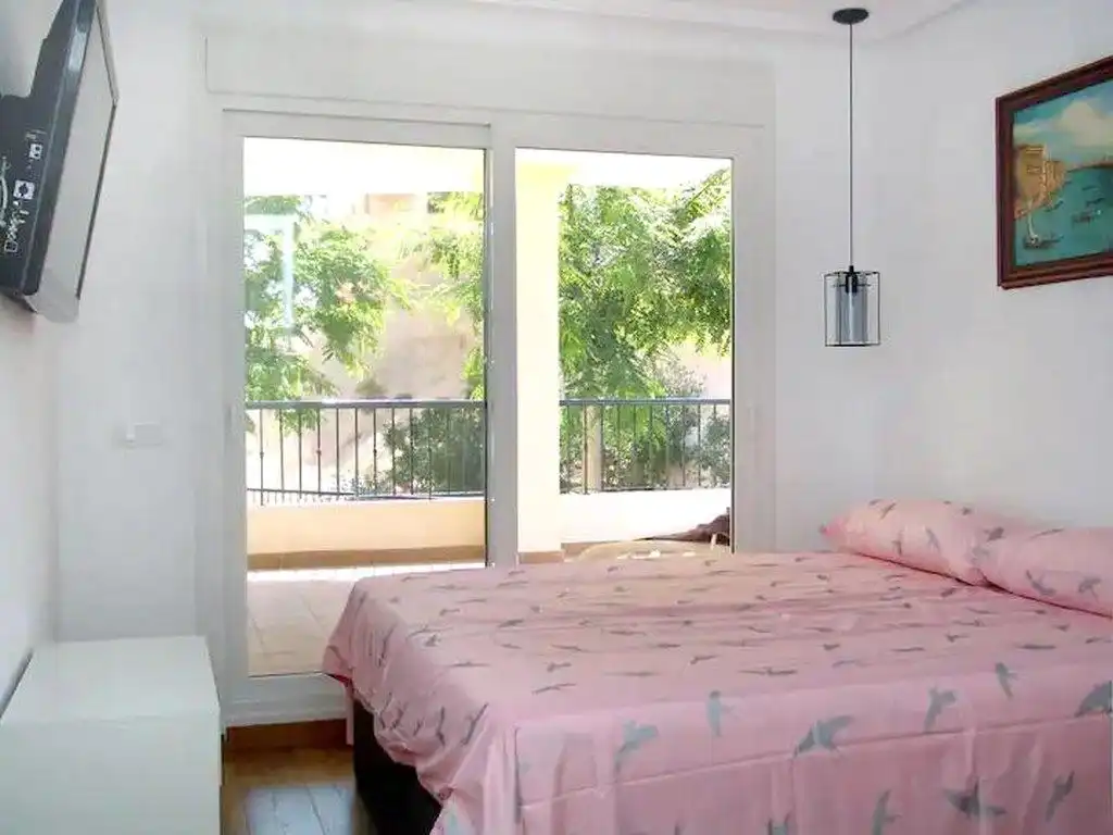 Dormitori de Apartament de lloguer en Calpe / Calp amb Aire condicionat, Calefacció i Traster