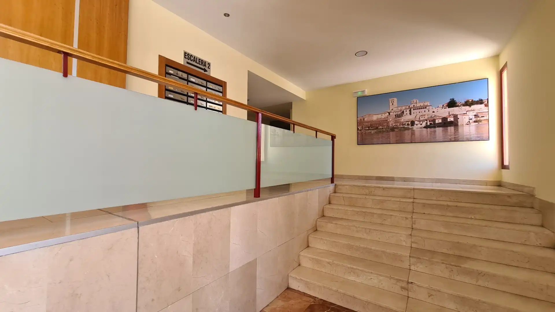 Appartamento con terrazza in vendita a Calle de Cabañales 55, imagen 5