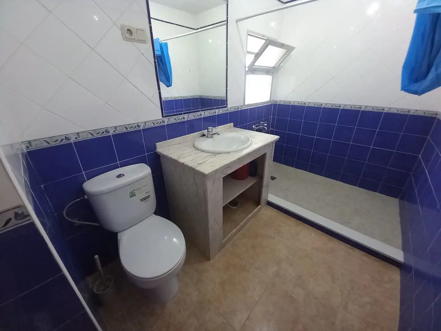 Bathroom of Flat for sale in Centro