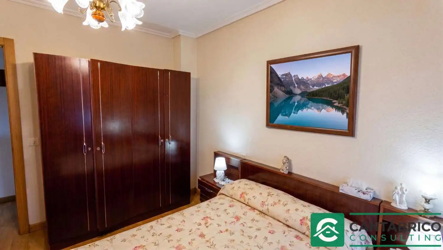Bedroom of Houses for sale in Navia  with Heating and Furnished