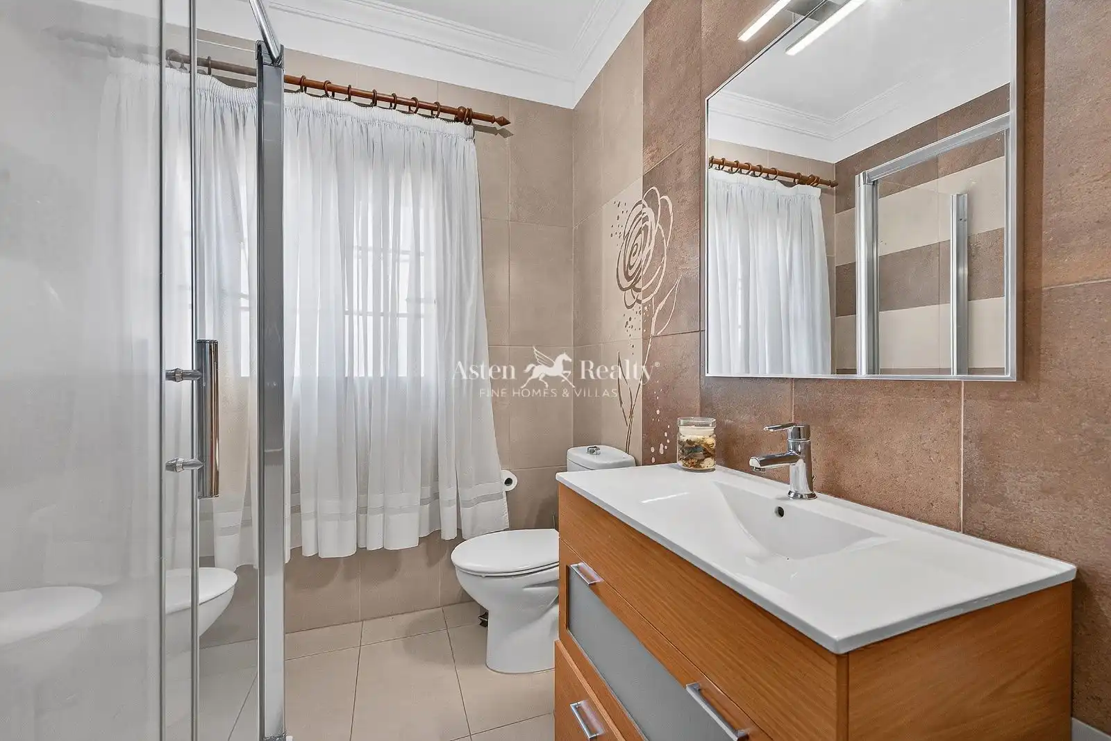 House for sale in Zumcal, imagen 23