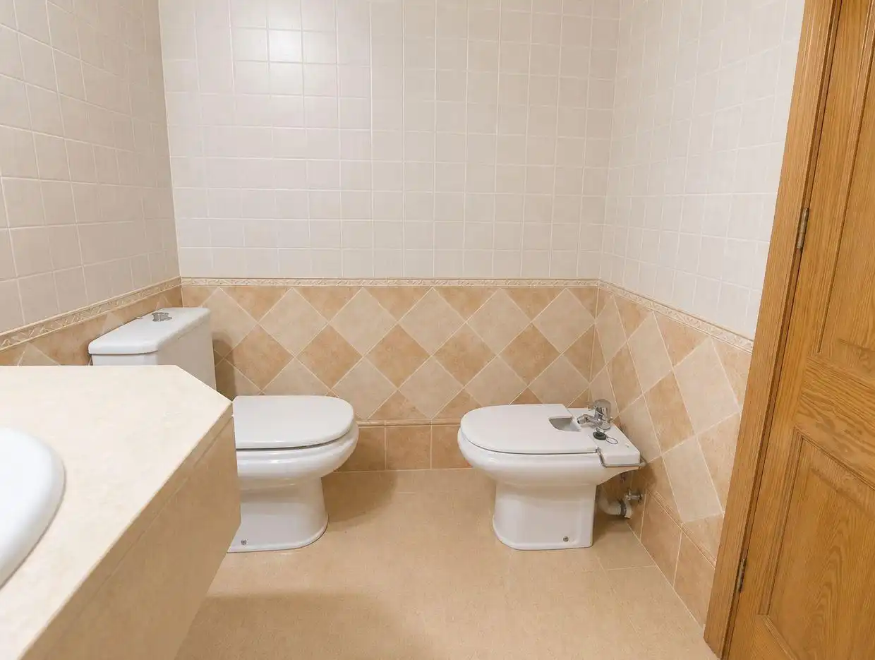 Badezimmer von Erdgeschoss zur Miete in Llubí