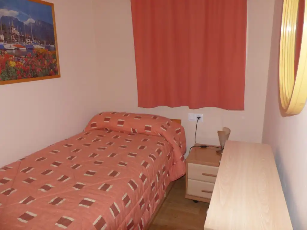 Dormitori de Pis en venda en Canet de Mar amb Aire condicionat i Balcó