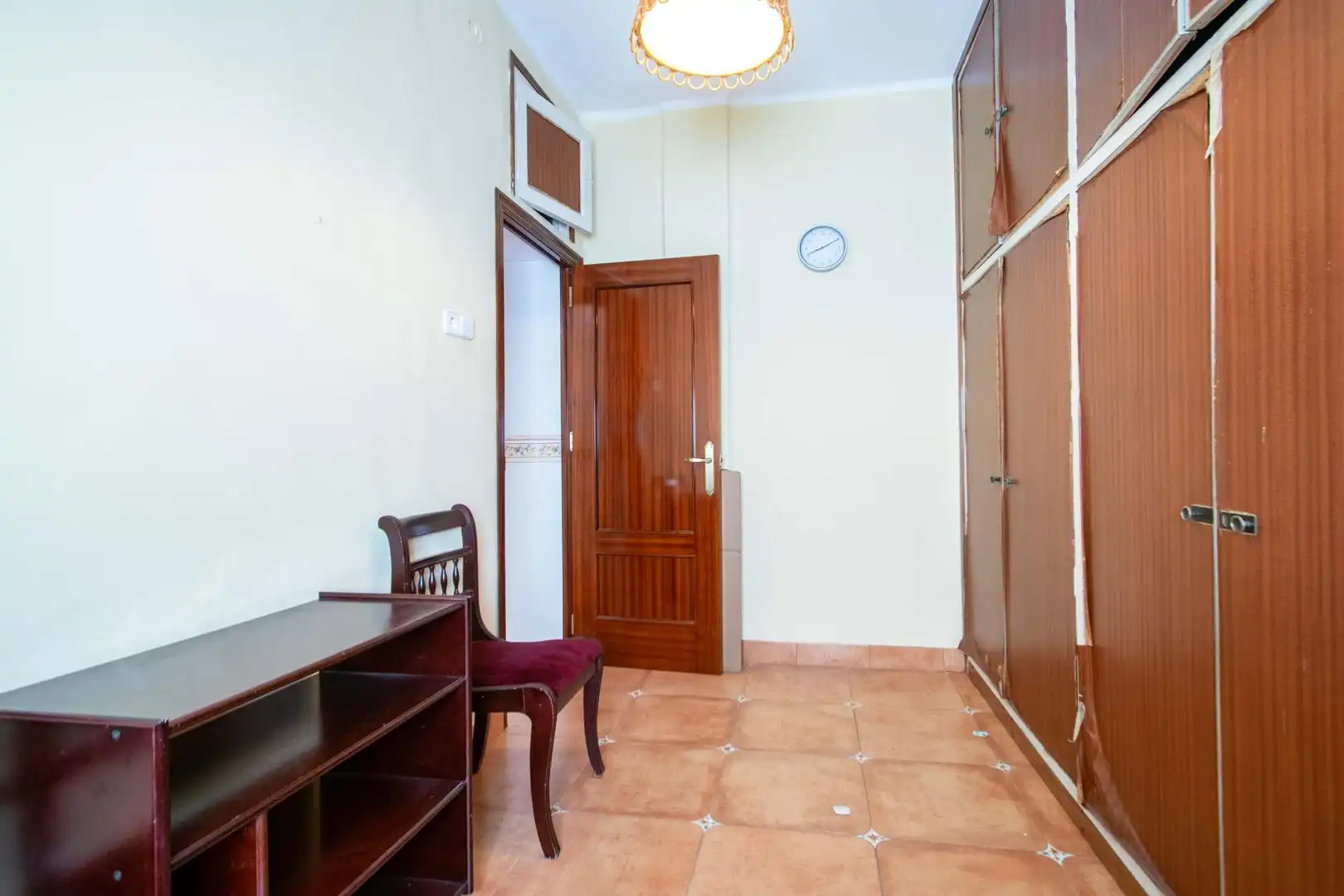 Flat for sale in Sevilla  with Air Conditioner, Heating and Storage room