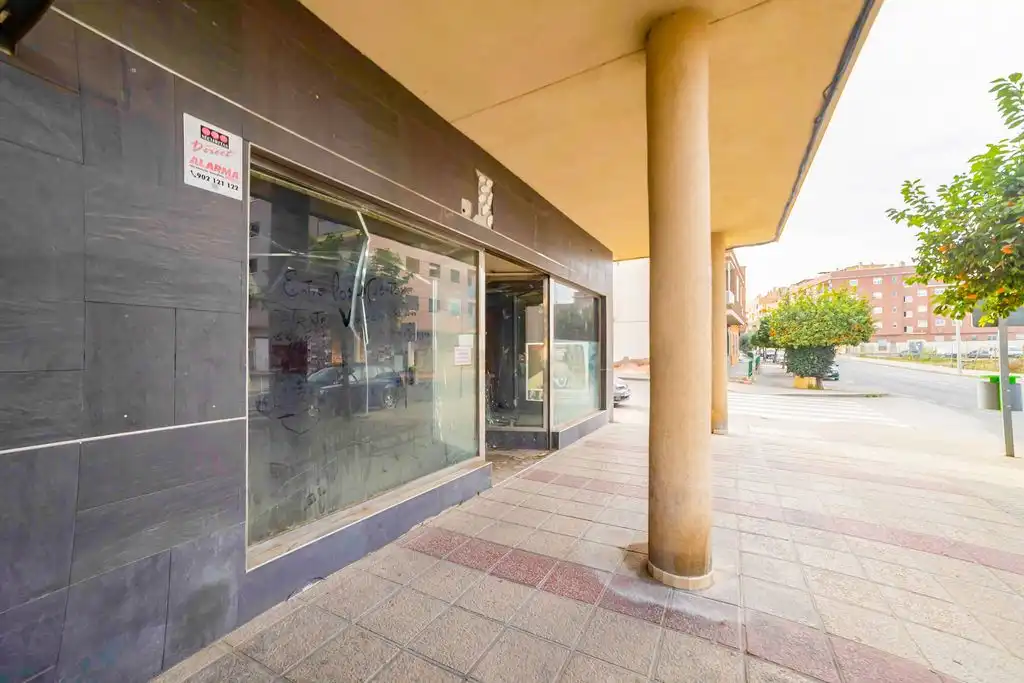 Local en venta en Reyes De España, 1, Los Ramos