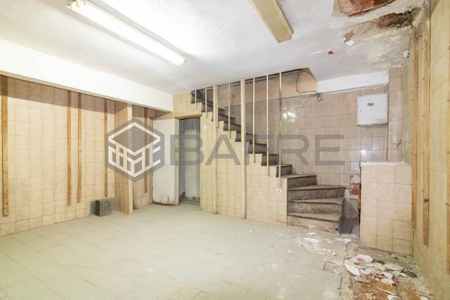 Local comercial en Venta en Calle Enrique Fuentes en Moscardó