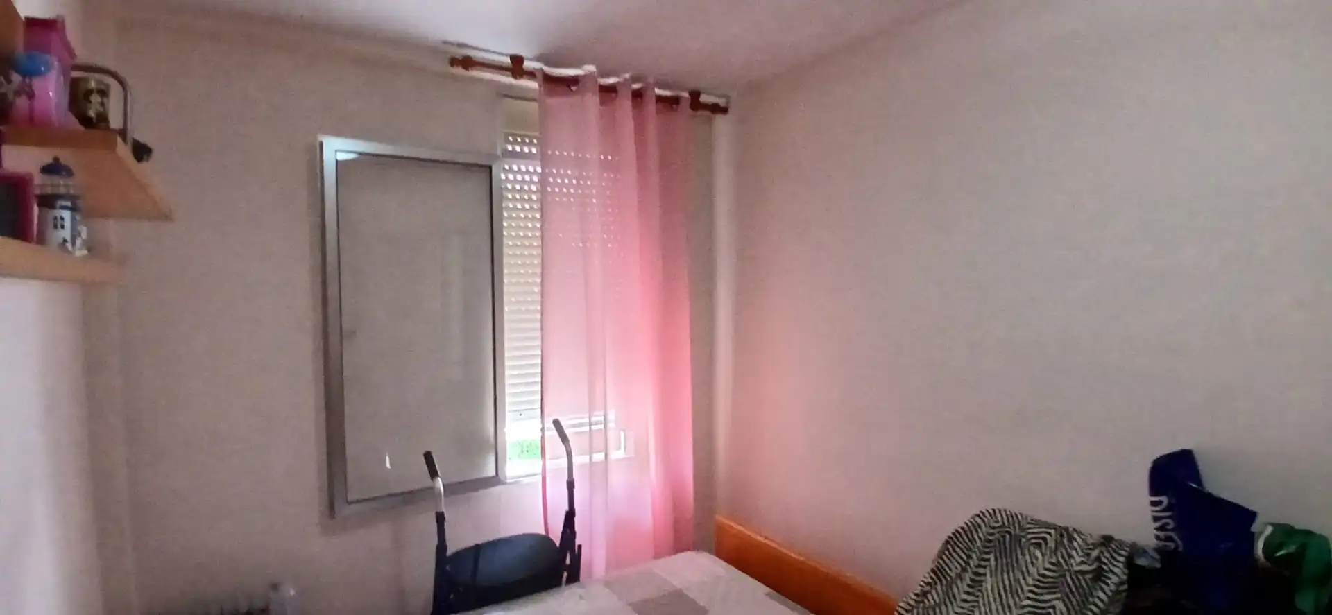 Habitación de Piso en venta en Sevilla con Amueblado y Lavadora